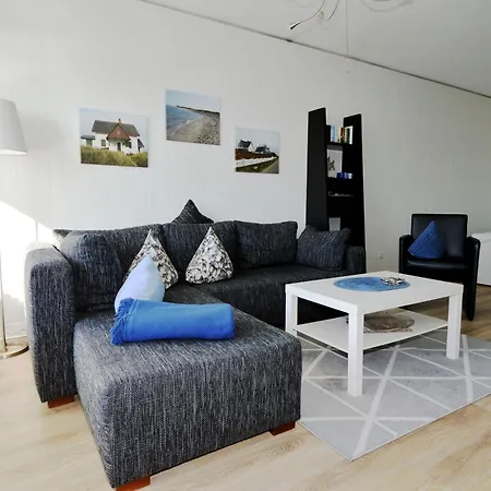 Apartment Hs N Etage 8 Whg 2 Heiligenhafen
